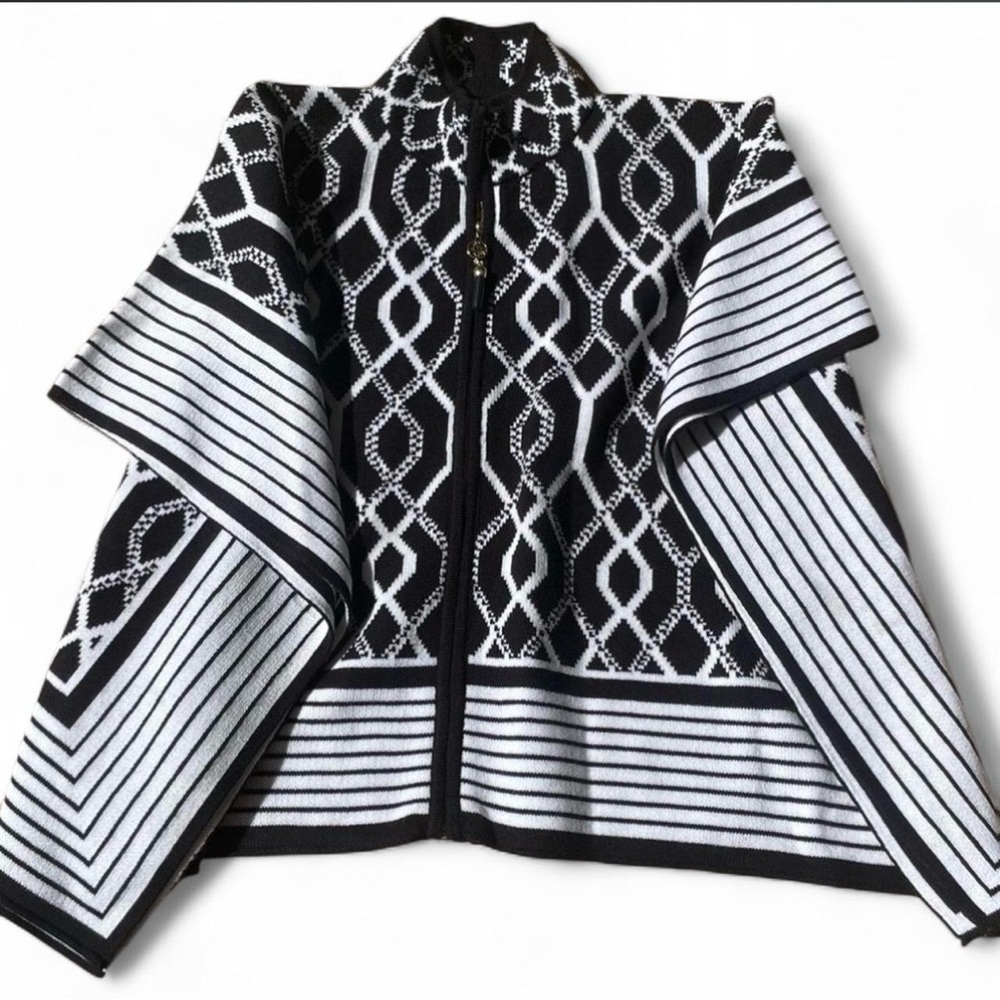 NWT Anne Klein Black White Full Zip Poncho Geometric Sweater Woman's Large - Picture 2 of 8